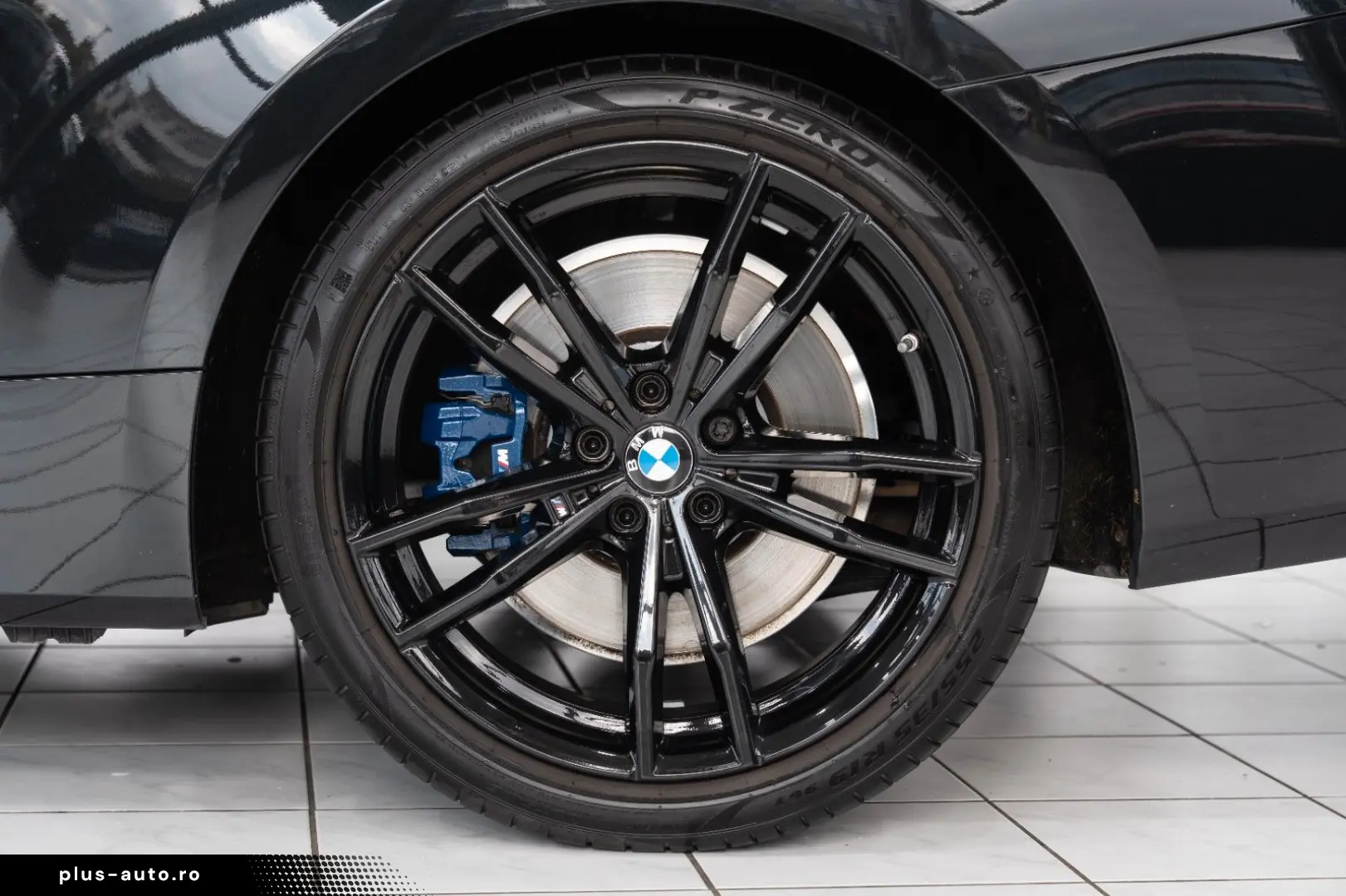 BMW M440 d xDrive Coupe CARBON H K INDIVIDUAL LEDER