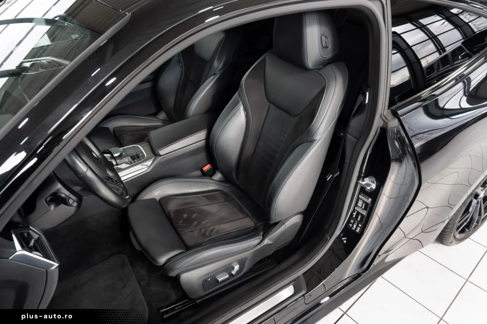 BMW M440 d xDrive Coupe CARBON H K INDIVIDUAL LEDER