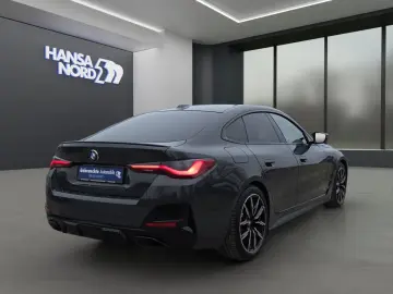 BMW M440i xDrive Lim. LASER NAVI HUD SPORTSITZ SHZ