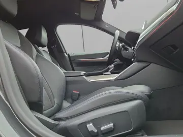 BMW M440i xDrive Lim. LASER NAVI HUD SPORTSITZ SHZ