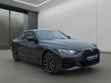 BMW M440i xDrive Lim. LASER NAVI HUD SPORTSITZ SHZ