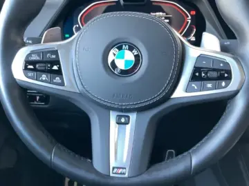 BMW X6 xDr. 40d M-Sport StandHZG AHK