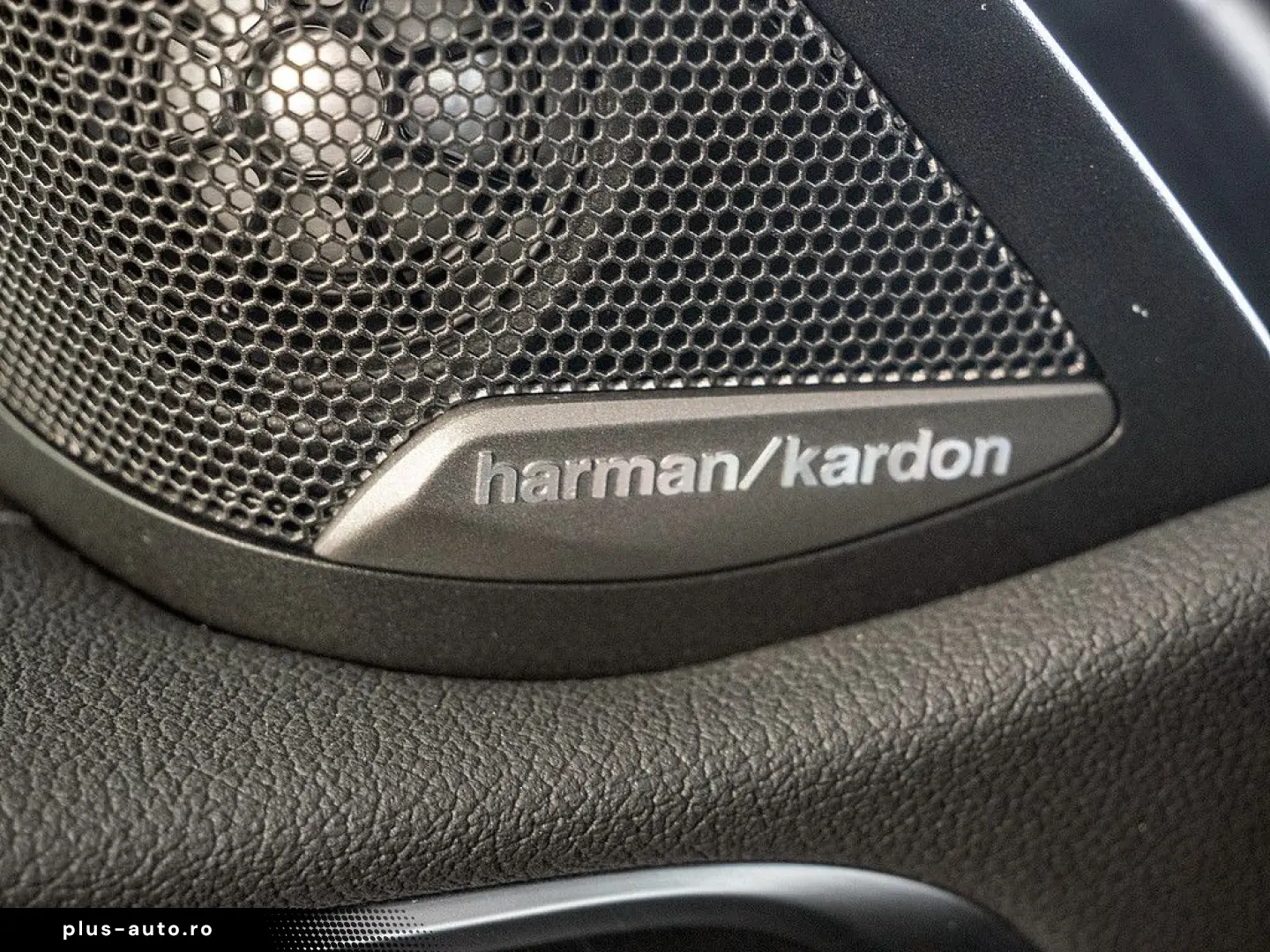 BMW M440i Cabrio xDrive 360  LASER HUD NAVI LEDER KE