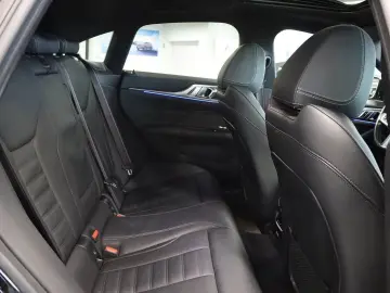 BMW M440i xDrive Gran Coupe Laserlicht