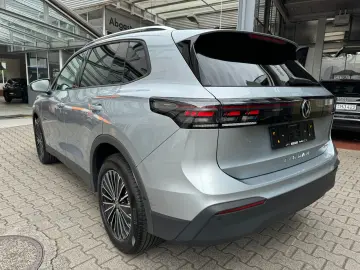 VW Tiguan Life 2.0 TDI DSG 4Motion -AHK DCC