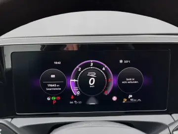 VW Tiguan R Line 2.0 TDI 4Motion DSG AHK ACC LED Na