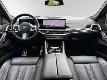 BMW X6 xDrive30d M Sport Pro AHK Pano