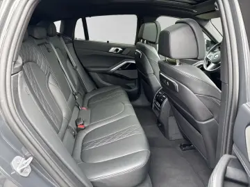 BMW X6 xDrive30d M Sport Pro AHK Pano