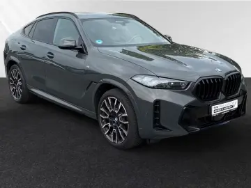 BMW X6 xDrive30d M Sport Pro AHK Pano