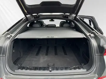 BMW X6 xDrive30d M Sport Pro AHK Pano