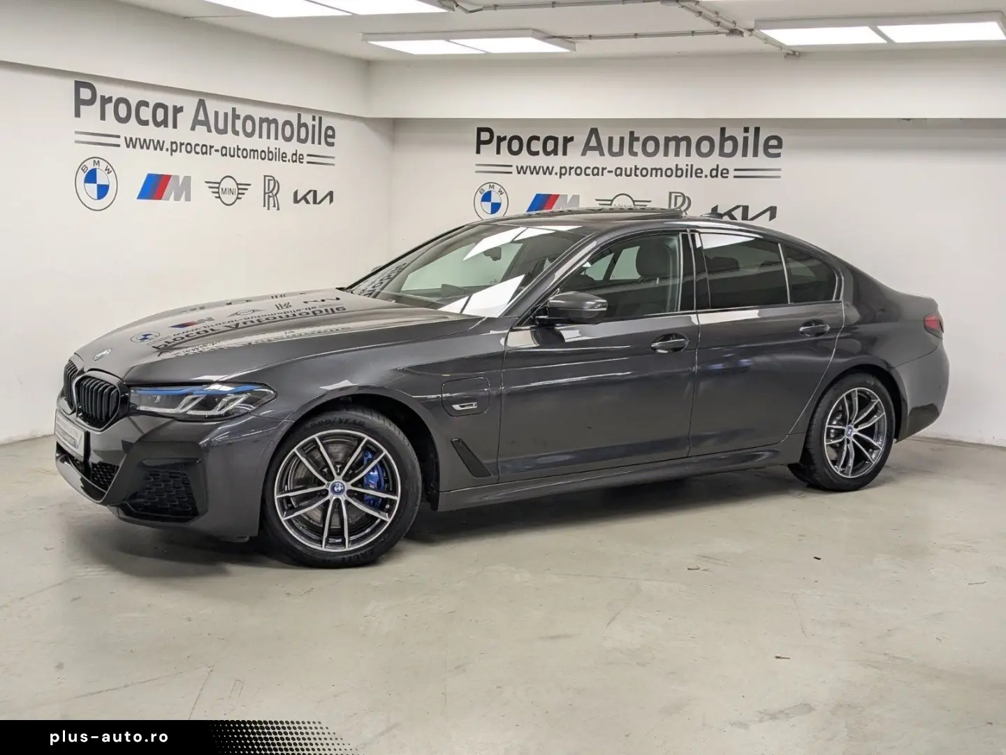BMW 530e xDrive M Sport Laser AHK ACC HuD H K DA PA