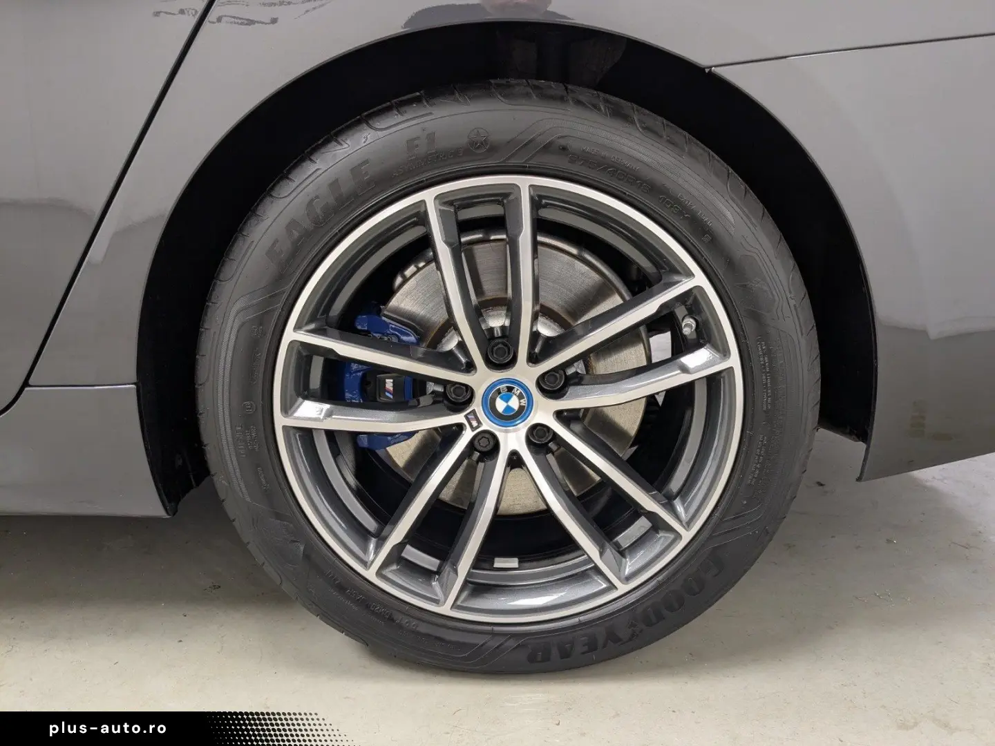 BMW 530e xDrive M Sport Laser AHK ACC HuD H K DA PA