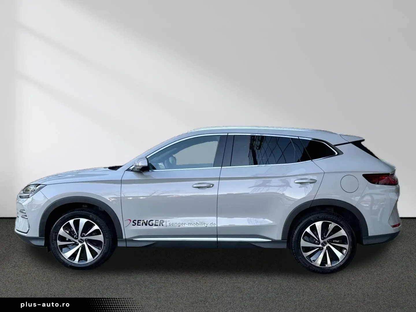 BYD Seal U DM-i Design Panorama LED Head-Up Ambiente