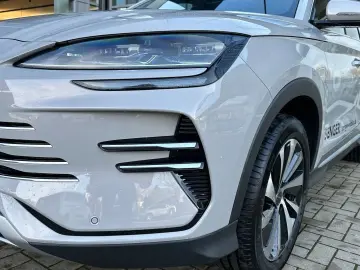 BYD Seal U DM-i Design Panorama LED Head-Up Ambiente