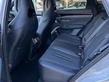 BYD Seal U DM-i Design Panorama LED Head-Up Ambiente