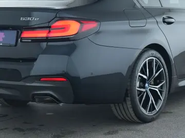 BMW 530e M Sport HeadUp Kamera LED Kessy SHZ Navi PD