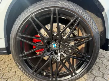 BMW X6 M Competition ACC Softclose Pano Bowers & Wil