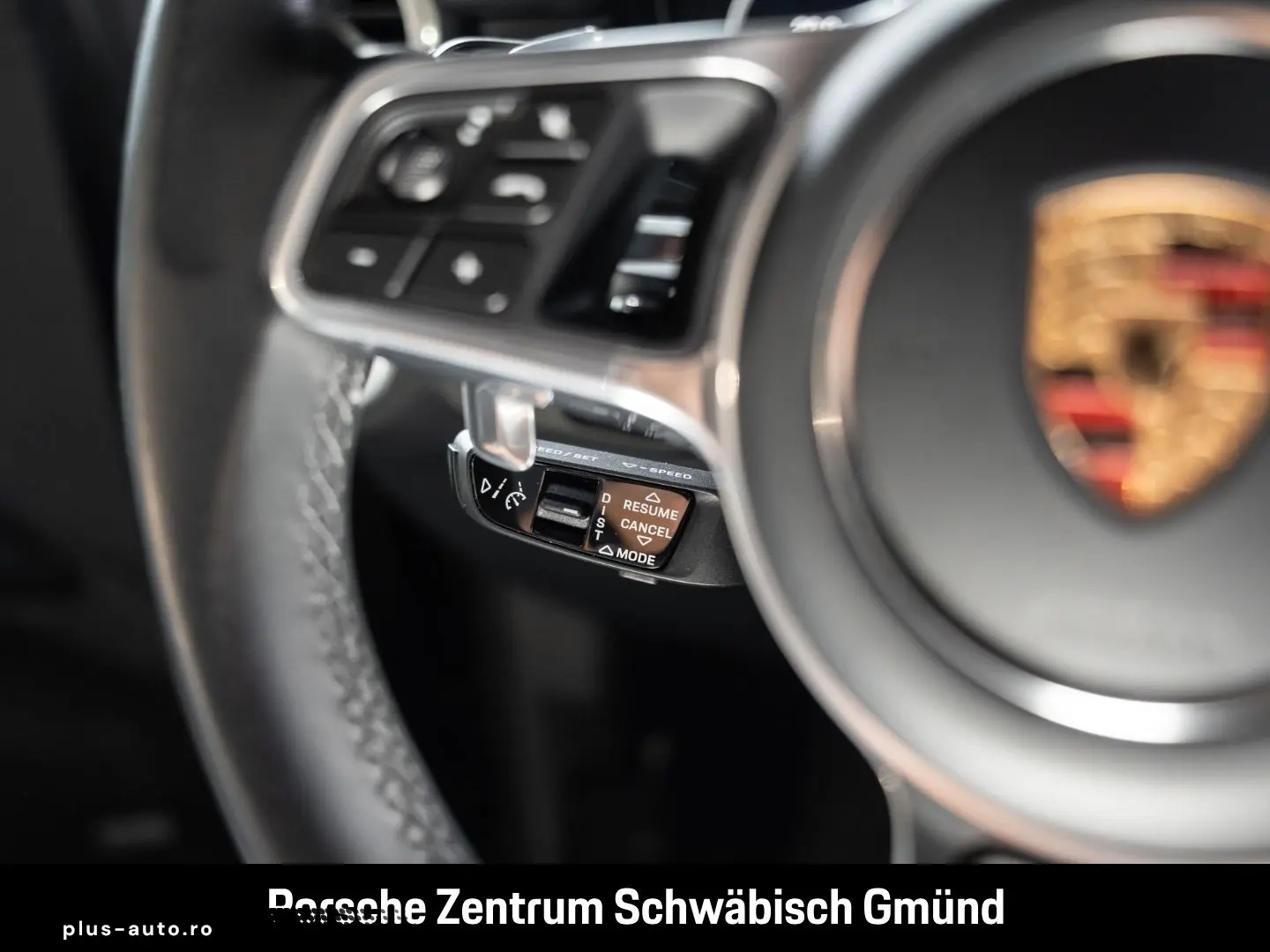 PORSCHE Cayenne GTS Head-Up LED-Matrix Soft-Close BOSE