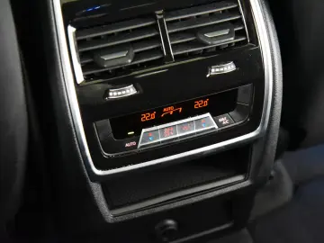 BMW X6 xDrive30d M Sport Pro HUD AHK