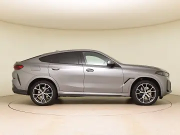 BMW X6 xDrive30d M Sport Pro HUD AHK