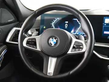 BMW X6 xDrive30d M Sport Pro HUD AHK