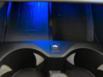 BMW X6 xDrive30d M Sport Pro HUD AHK