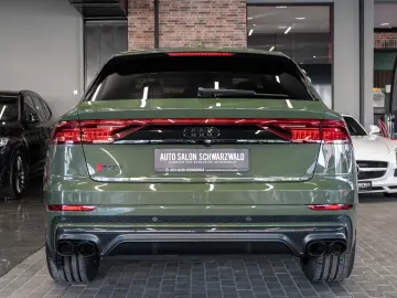 AUDI SQ8 4.0 TFSI quattro COMPETITION
