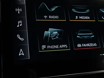 AUDI SQ8 4.0 TFSI quattro COMPETITION