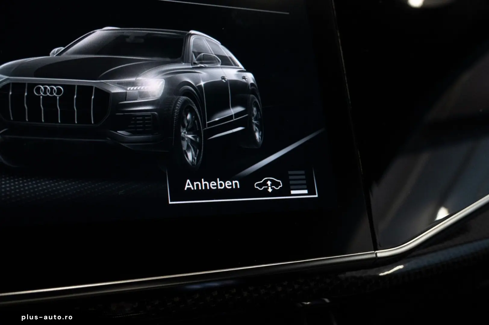 AUDI SQ8 4.0 TFSI quattro COMPETITION