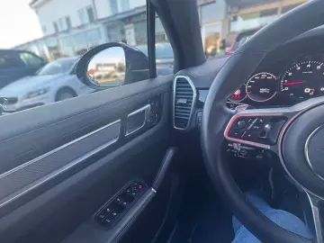 PORSCHE Cayenne Platinum Edition Standhzg AHK Lfw HeadUp