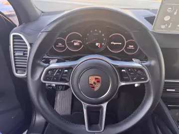 PORSCHE Cayenne Platinum Edition Standhzg AHK Lfw HeadUp