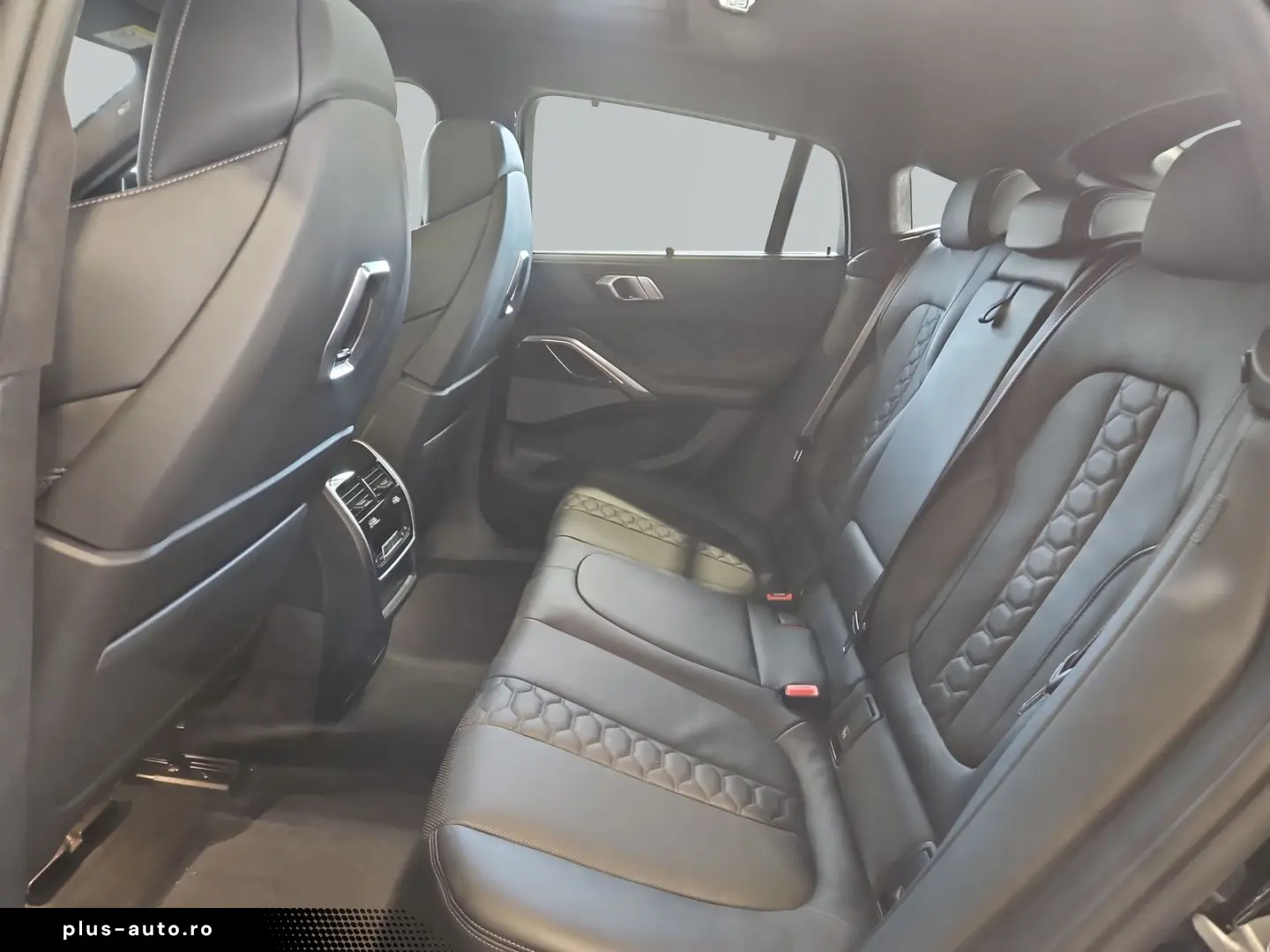 BMW X6 M Competition 1.311€ netto mtl. LC Prof. HUD