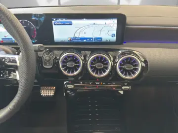 Mercedes-Benz CLA 2504M AMG LINE ADVANCED PLUS NIGHT