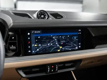 PORSCHE Cayenne InnoDrive Standheizung PASM AHK Panorama