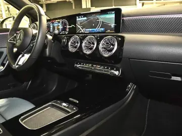 Mercedes-Benz A 250e Progressive Advanced  AC 11 kW DC 22