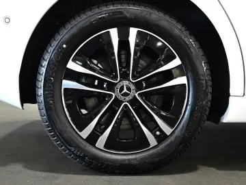 Mercedes-Benz A 250e Progressive Advanced  AC 11 kW DC 22