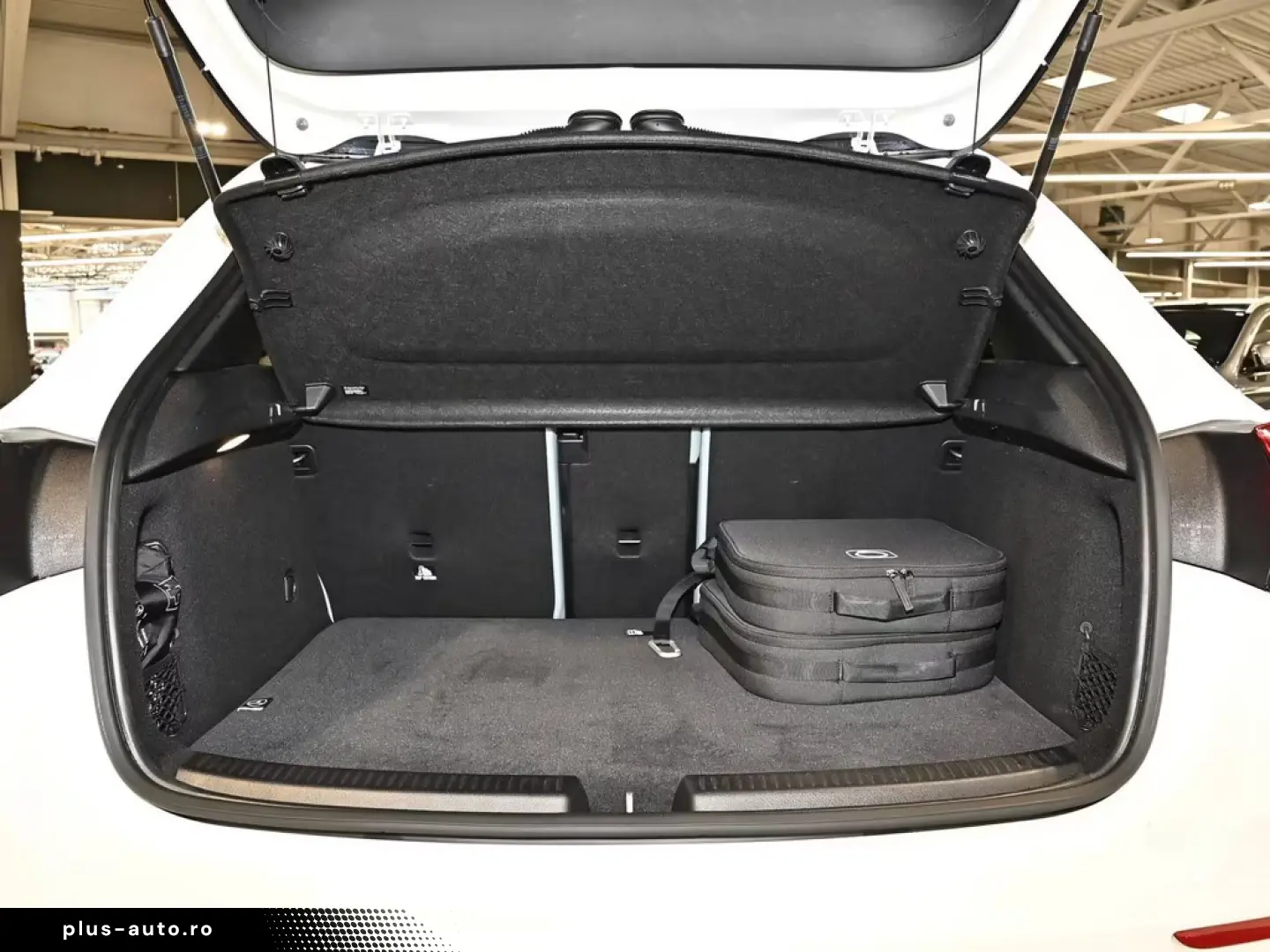 Mercedes-Benz A 250e Progressive Advanced  AC 11 kW DC 22