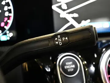 Mercedes-Benz A 250e Progressive Advanced  AC 11 kW DC 22