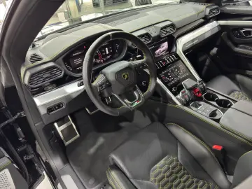 Lamborghini Urus S 3D B&O Panorama HUD