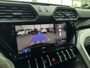 Lamborghini Urus S 3D B&O Panorama HUD
