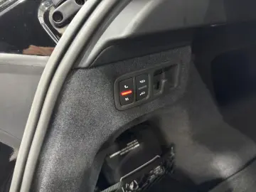 Lamborghini Urus S 3D B&O Panorama HUD