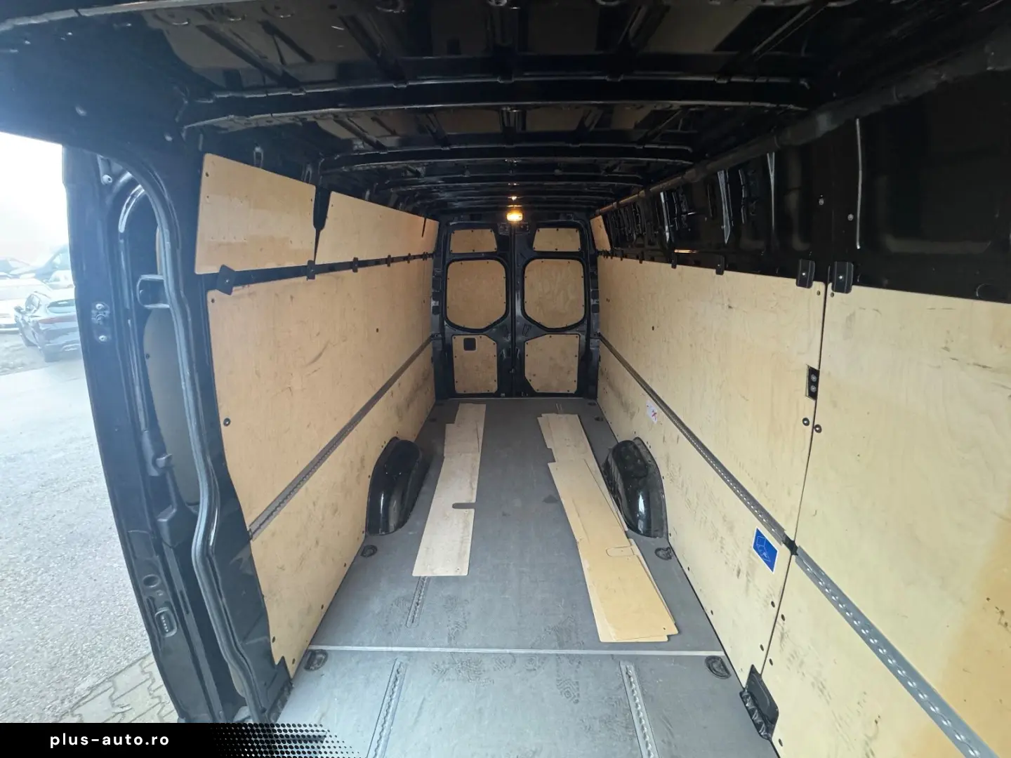 MERCEDES-BENZ Sprinter III Kasten RWD AWD