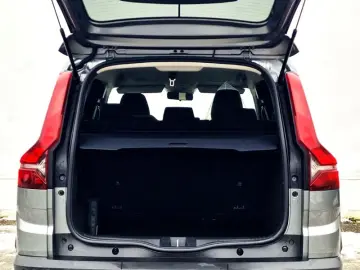 DACIA JOGGER 1.6 Hybrid 140HP EXTREME