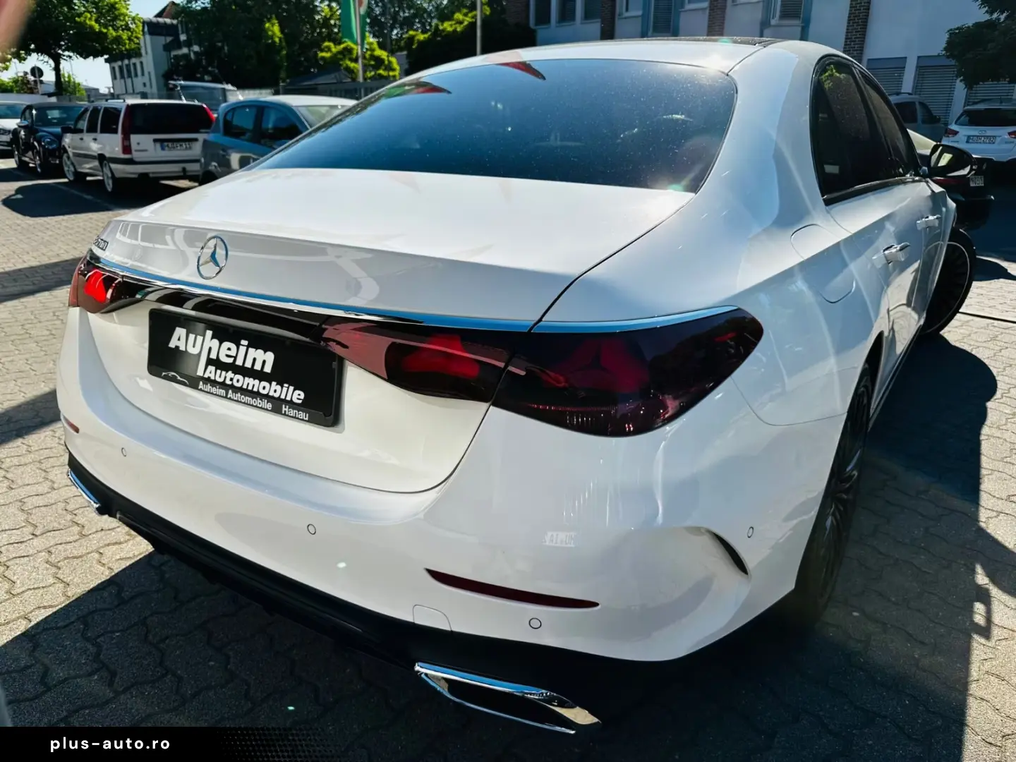 Mercedes-Benz E 200AMG Line Premium Plus Hyperscreen