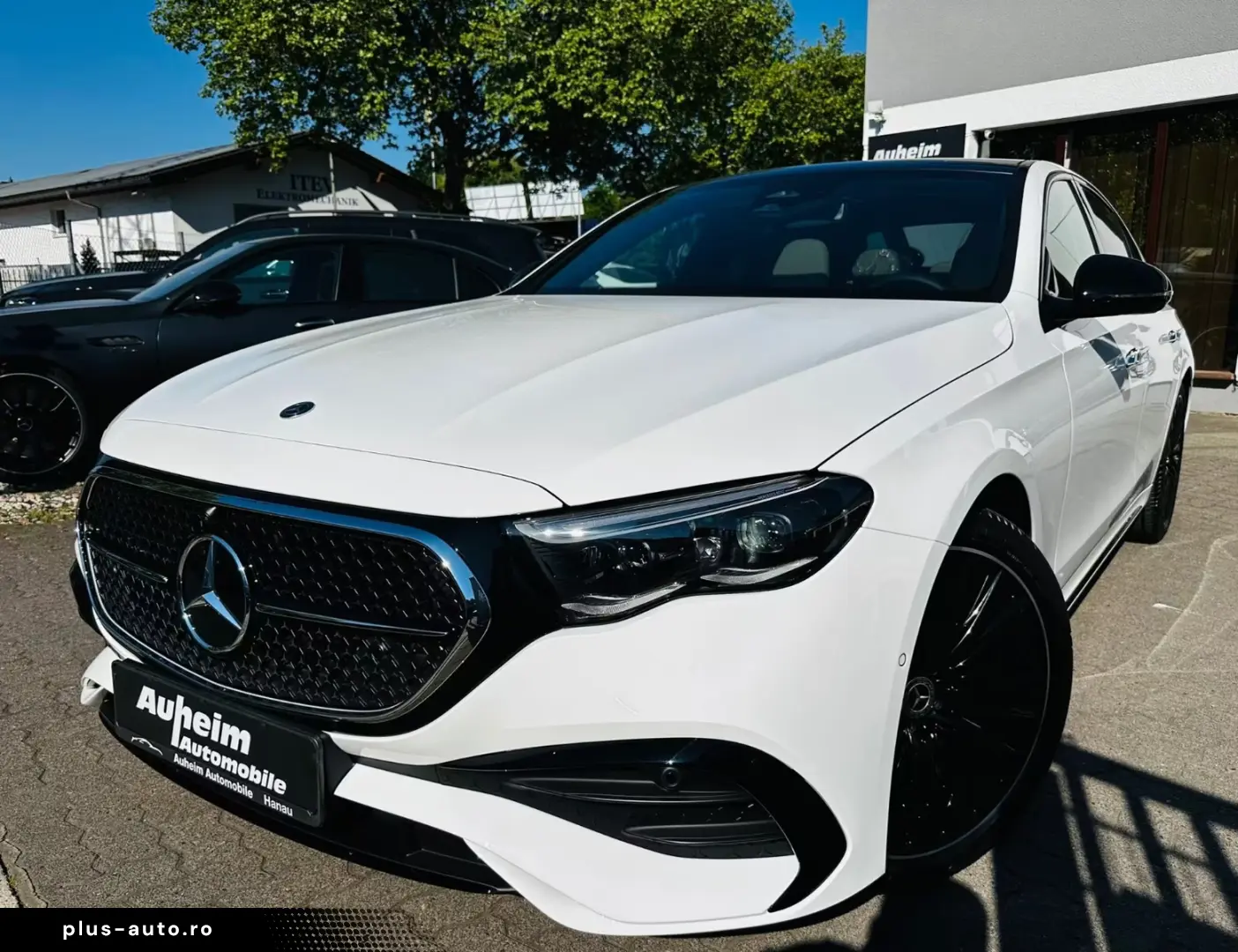 Mercedes-Benz E 200AMG Line Premium Plus Hyperscreen