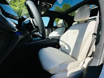 Mercedes-Benz E 200AMG Line Premium Plus Hyperscreen