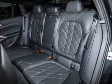 BMW X6 xDrive30d M Sport RFK NAVI LED