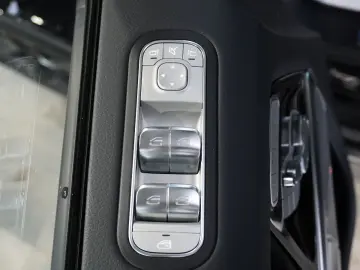 MERCEDES-BENZ G 63 AMG AHK PANO STHZ 360  22