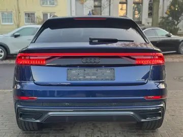 AUDI Q8 50 TDI S-LINE QUATT 21  B&O KAM NAVI