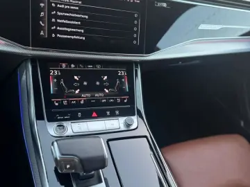 AUDI Q8 50 TDI S-LINE QUATT 21  B&O KAM NAVI